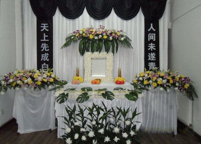 上海灵堂灵车 殡仪服务